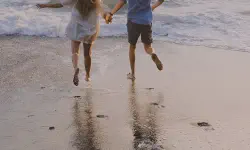 Featured image of post Exploring Barefoot Running and Minimalist Shoes: Pros, Cons, and Transition Tips