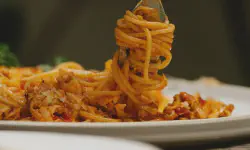 Featured image of post Race Day Nutrition Strategy: What to Eat Before, During and After